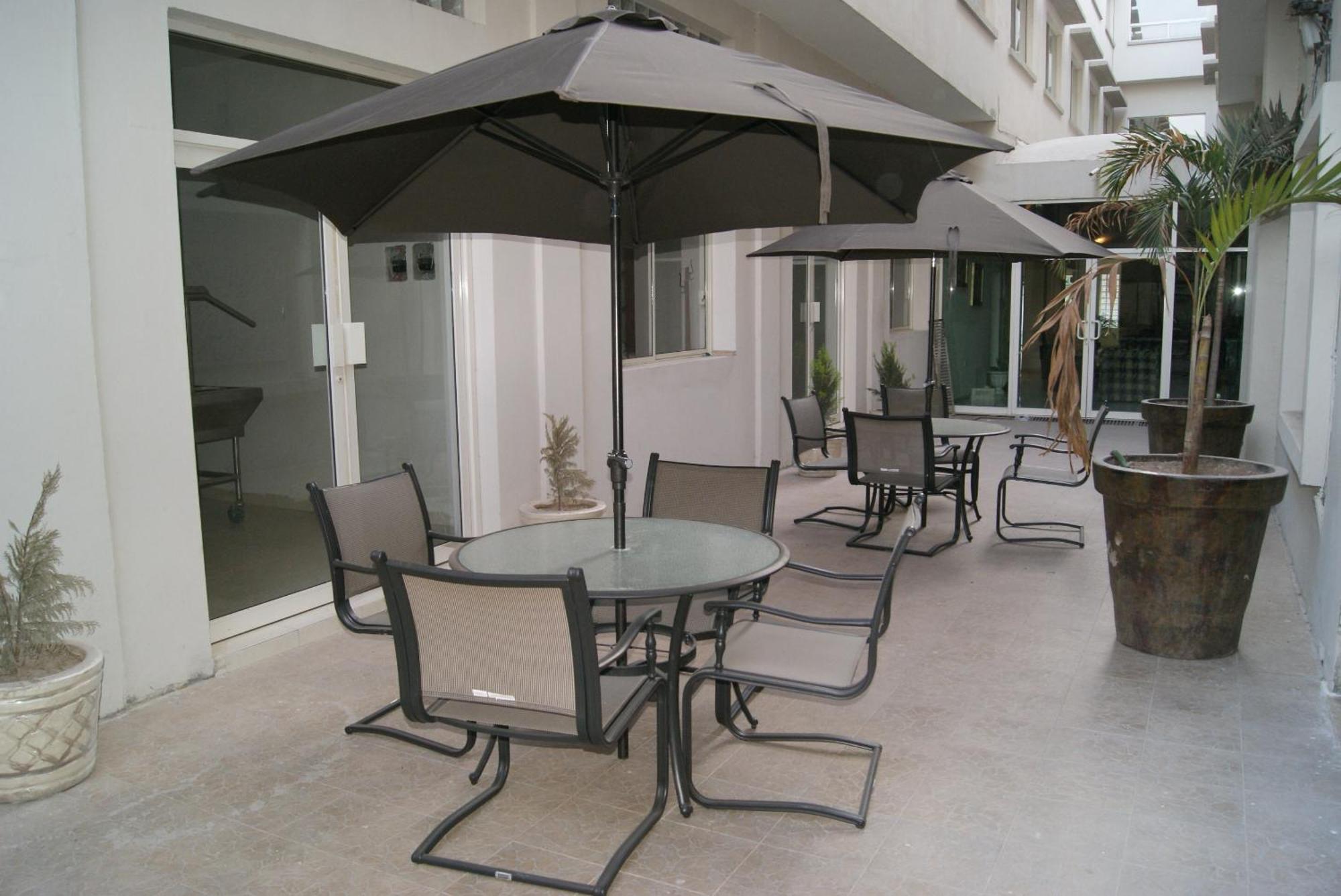 Savoy Express Hotel Torreón Екстериор снимка